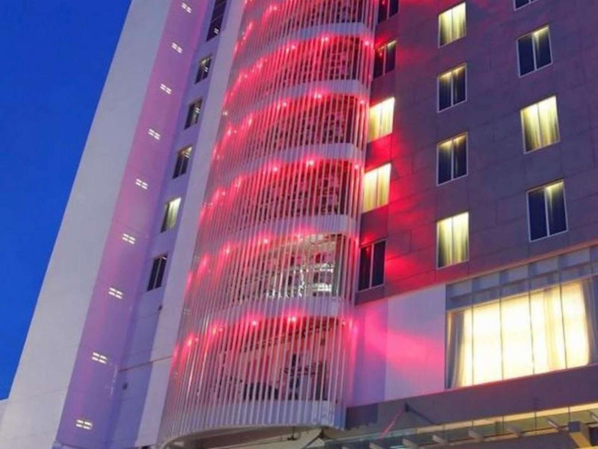 Swiss-Belinn Ska Pekanbaru Kültér fotó