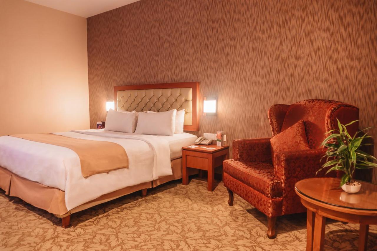 Swiss-Belinn Ska Pekanbaru Kültér fotó