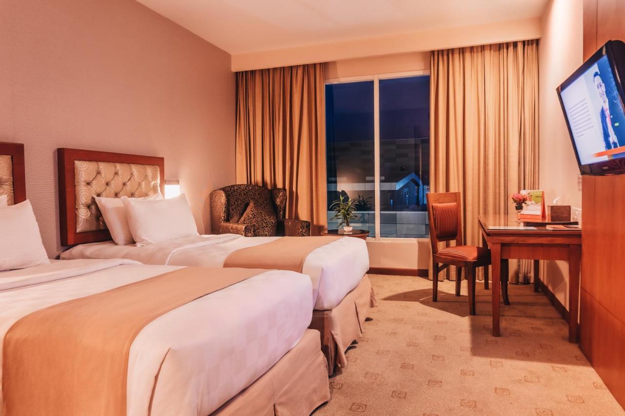 Swiss-Belinn Ska Pekanbaru Kültér fotó