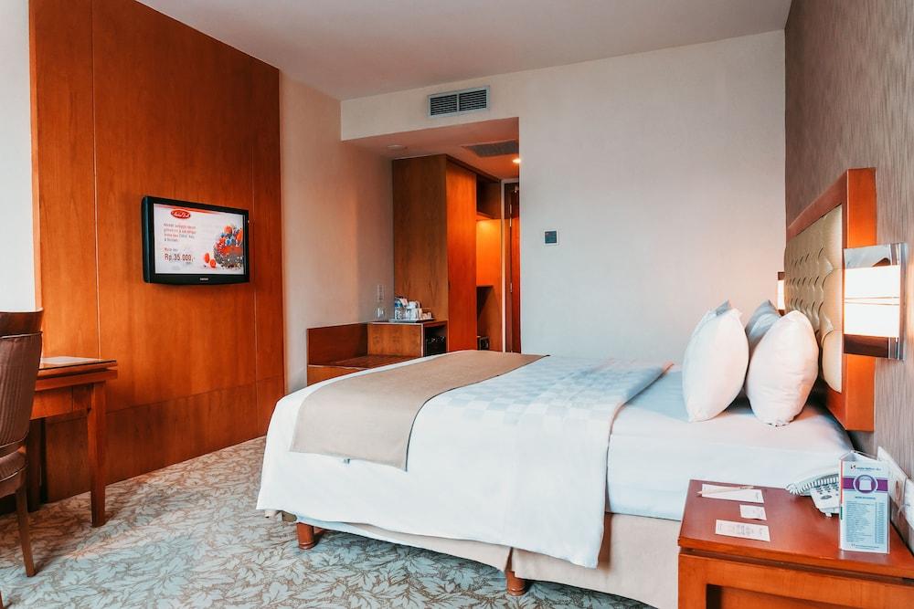 Swiss-Belinn Ska Pekanbaru Kültér fotó