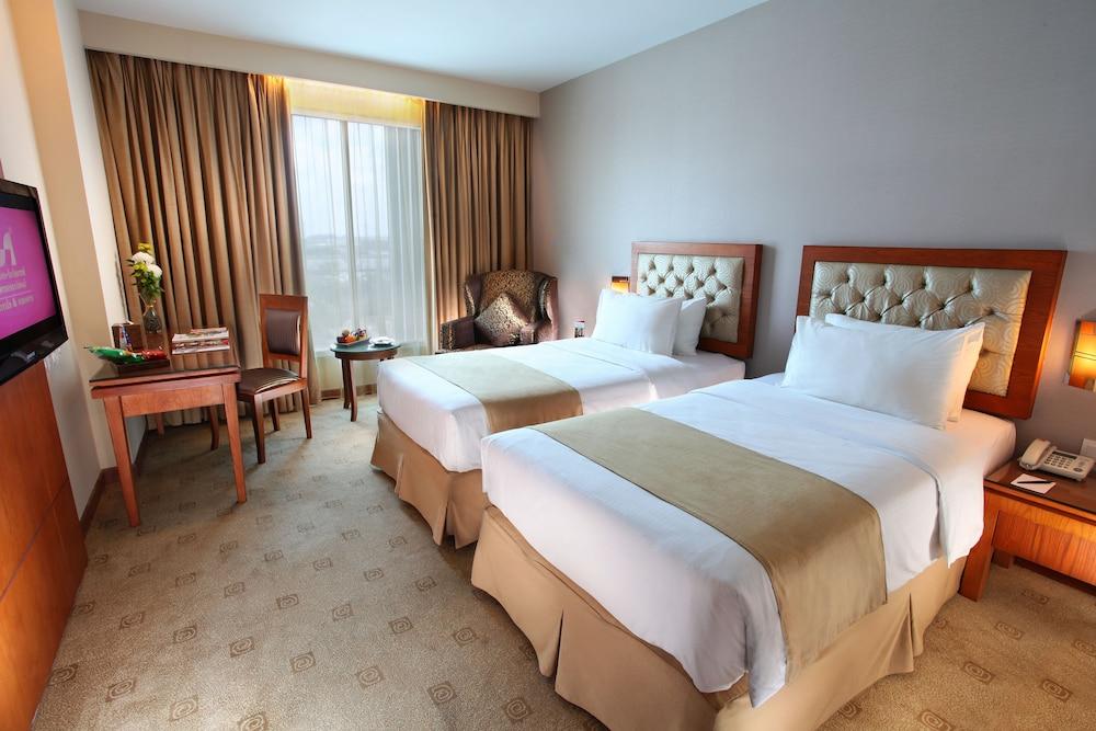 Swiss-Belinn Ska Pekanbaru Kültér fotó
